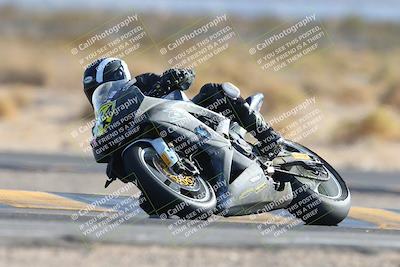 media/Nov-16-2024-CVMA (Sat) [[0e4bb1f32f]]/Race 9-Amateur Supersport Middleweight/